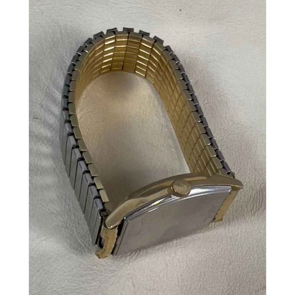 Vintage BULOVA L9 Men's Square Watch 10K Rolled Gold Parts/Repair 17 Jewels - Picture 9 of 9